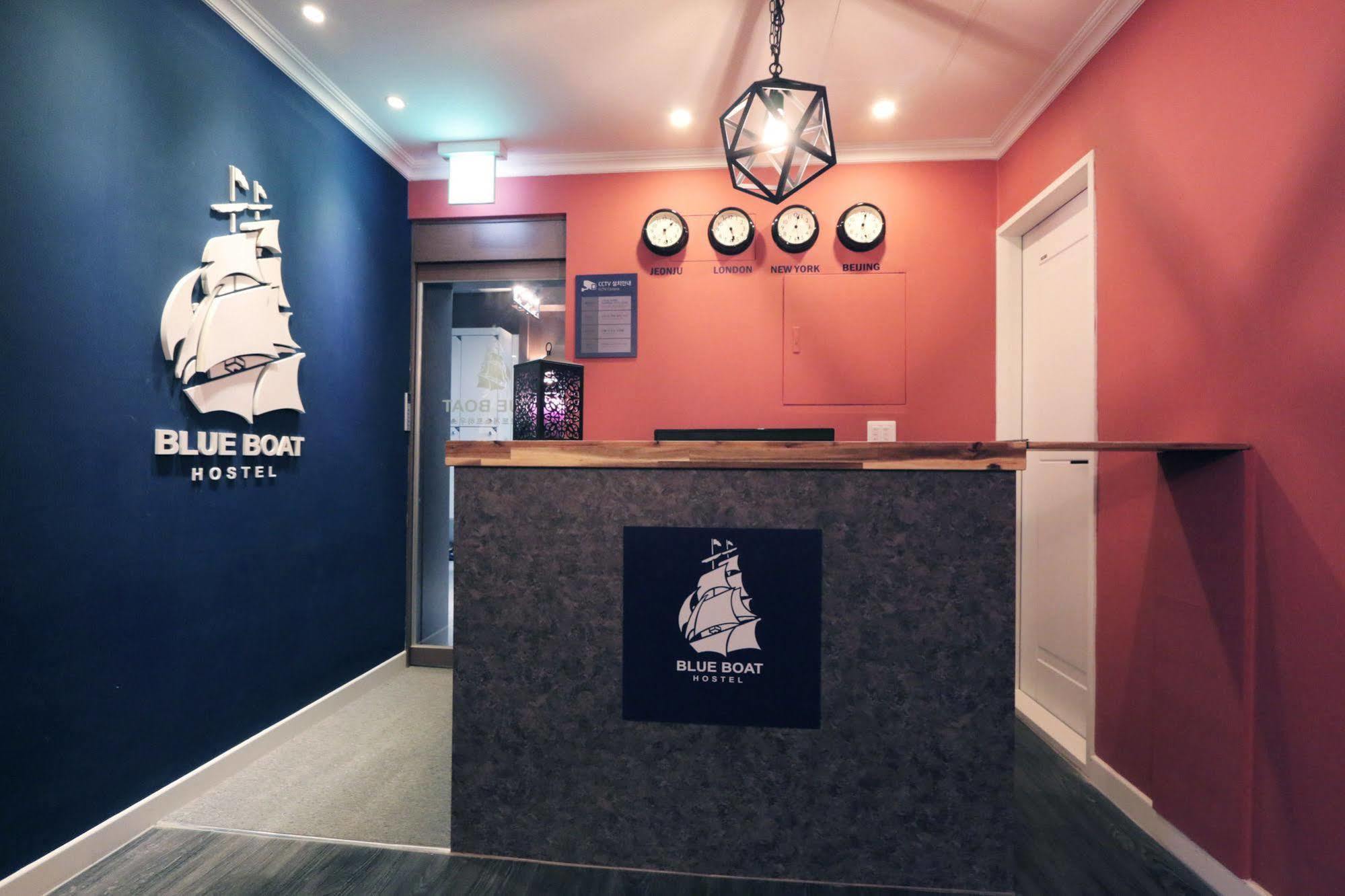 Blueboat Hostel Jeonju Exterior photo